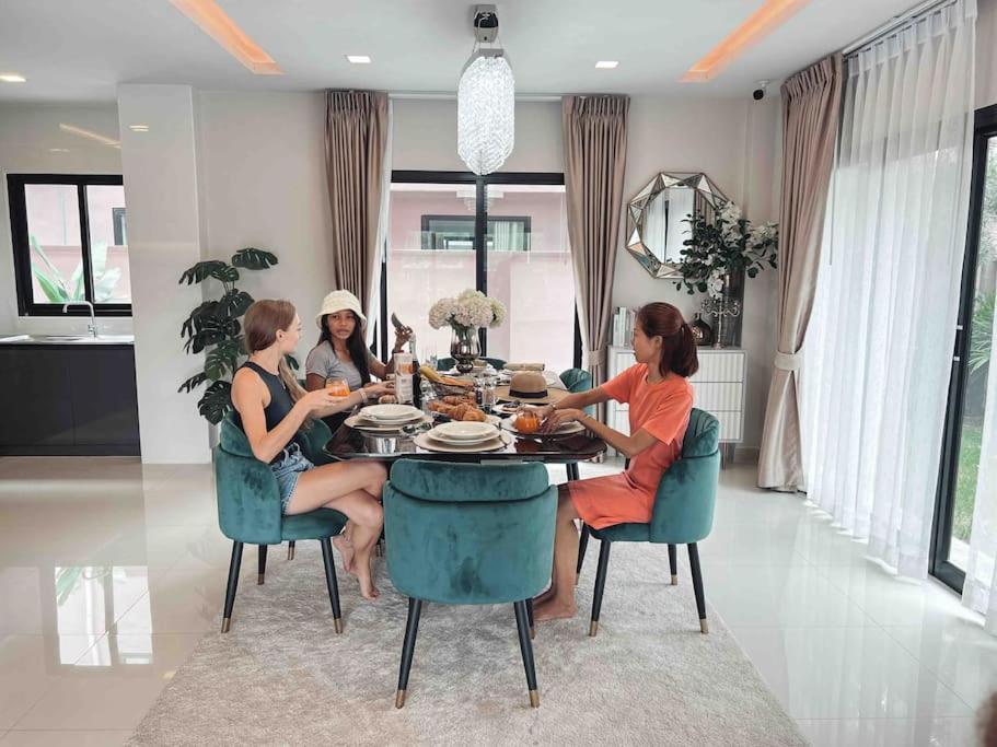Southern Peak Pool Villa Huay Yai Pattaya Ban Huai Yai 外观 照片